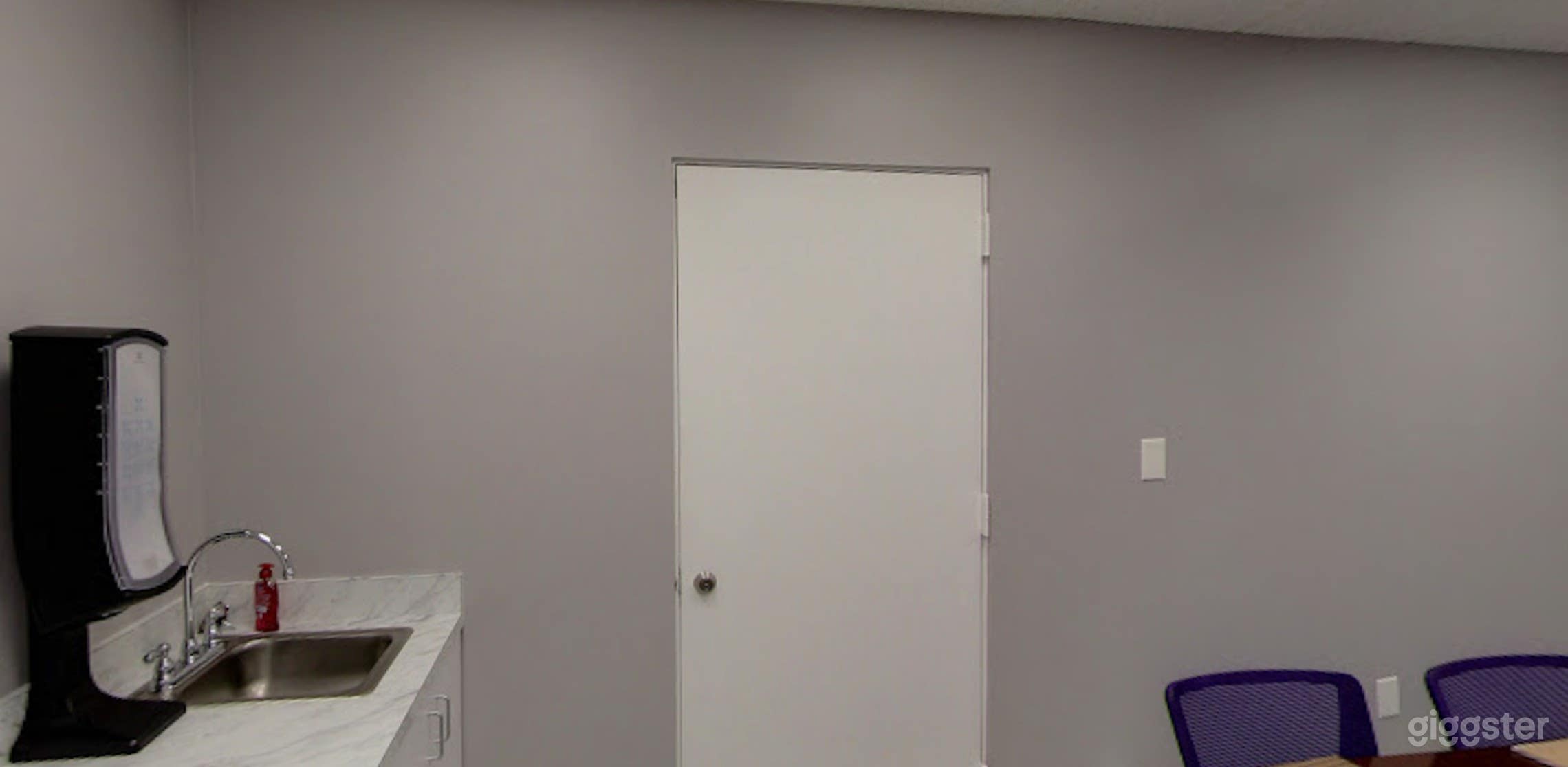 Private Professional Office Photo 4