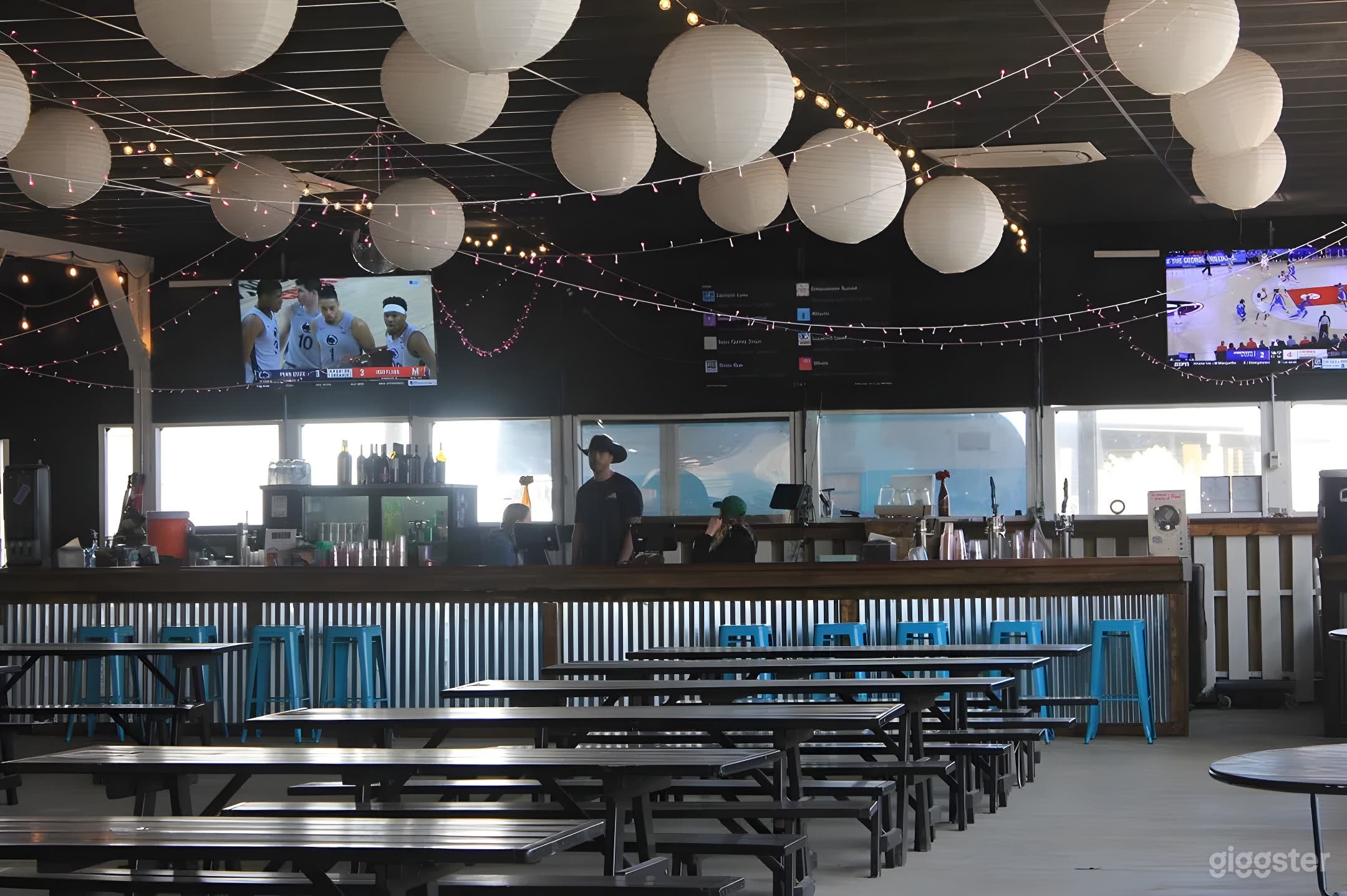 Farmside Pavilion Photo 3