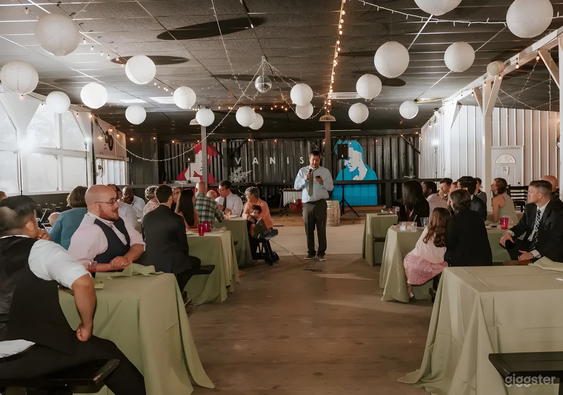 Farmside Pavilion Photo 4