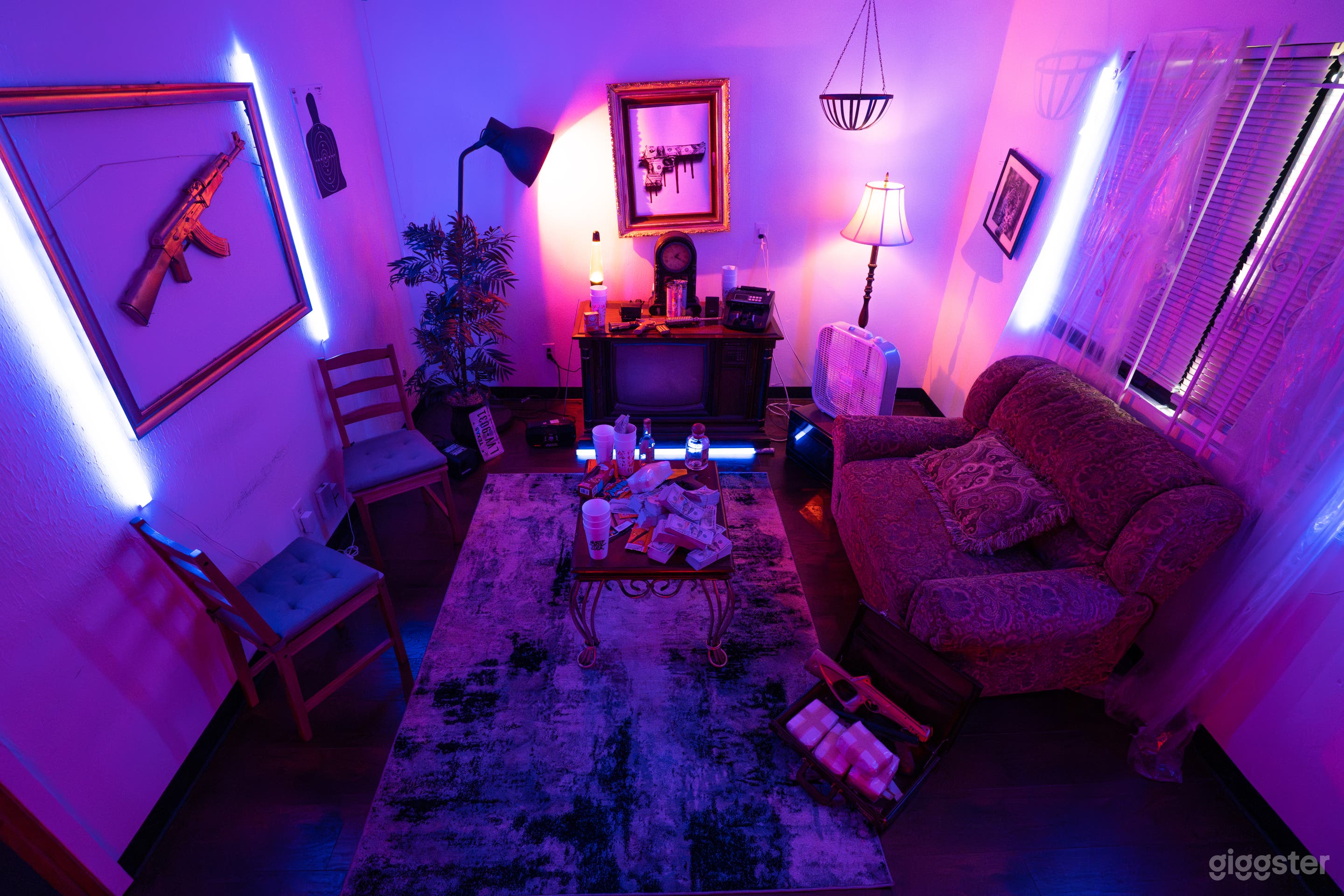 Retro Trap House  Photo 1