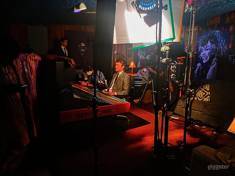  Shooting New Film 2021
CONTROL ROOM 