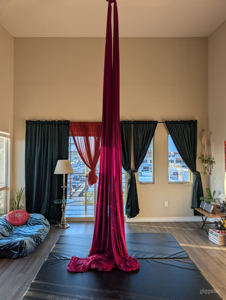  Private Aerial & Pole Creative Studio in San Gabriel 
