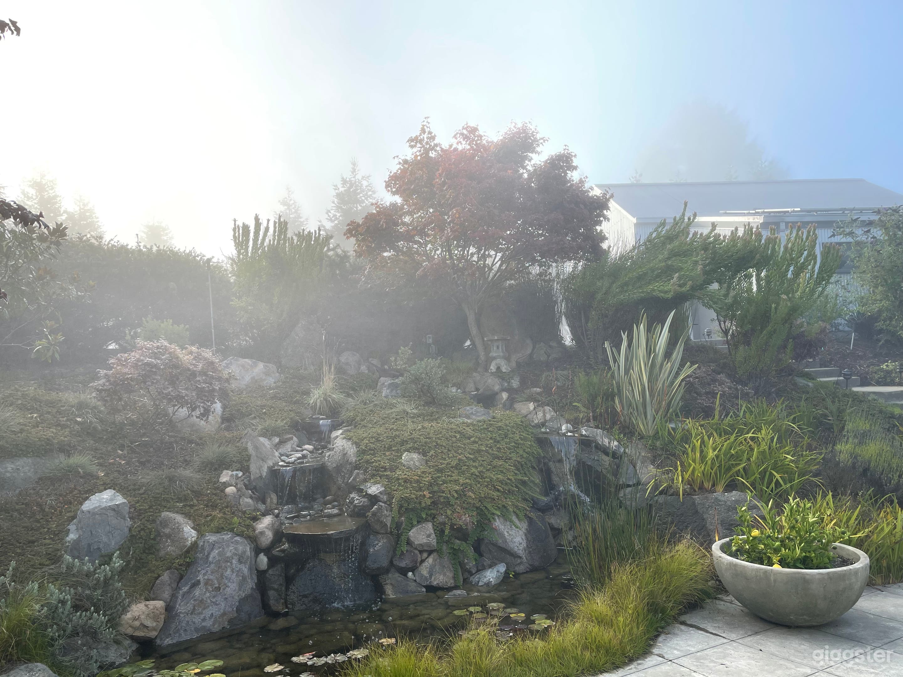 Adaptable Style Modern/Industrial with Zen Garden Photo 3