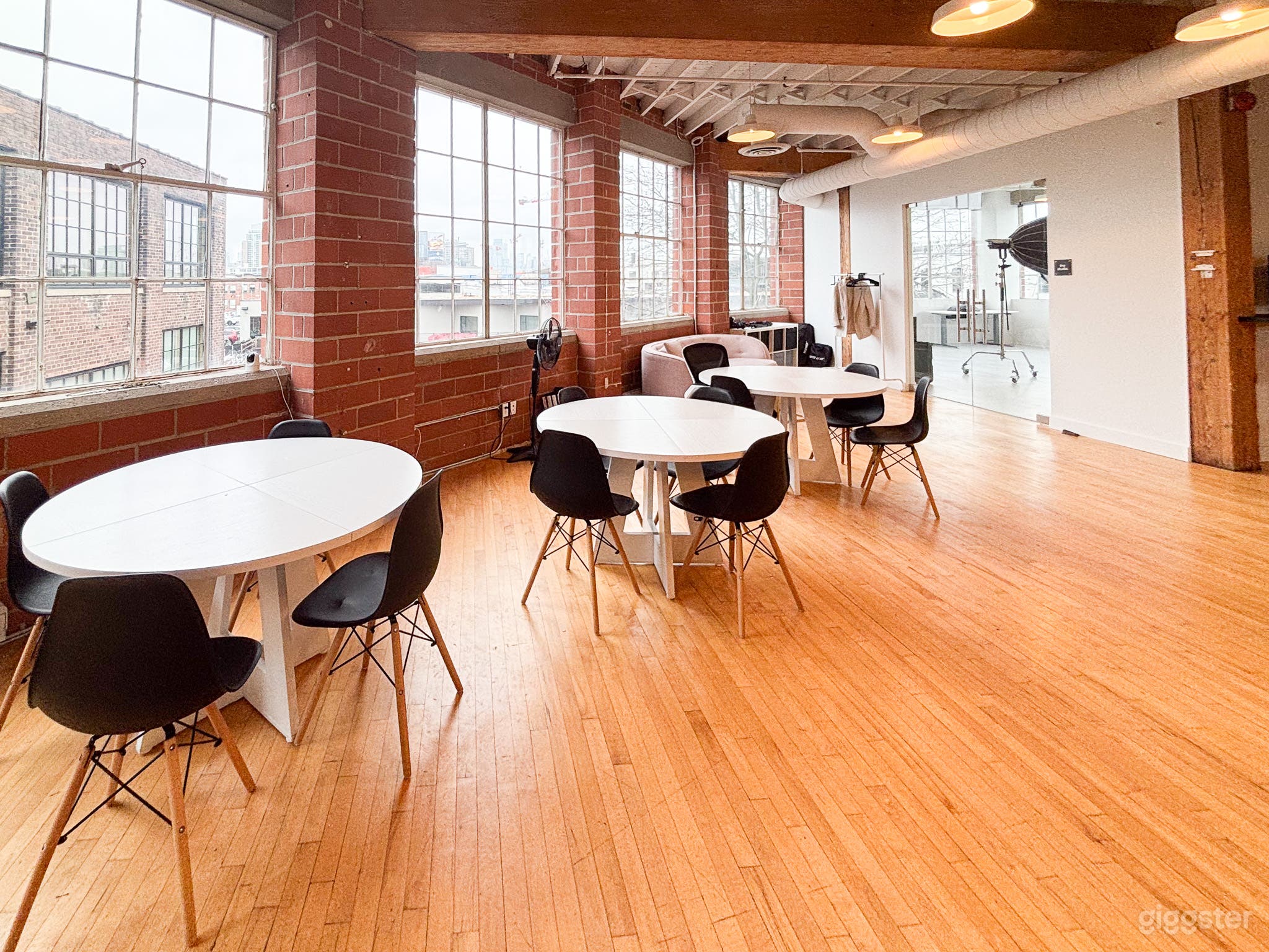 Natural Light Production & Meeting Studio in Liberty Village Photo 1