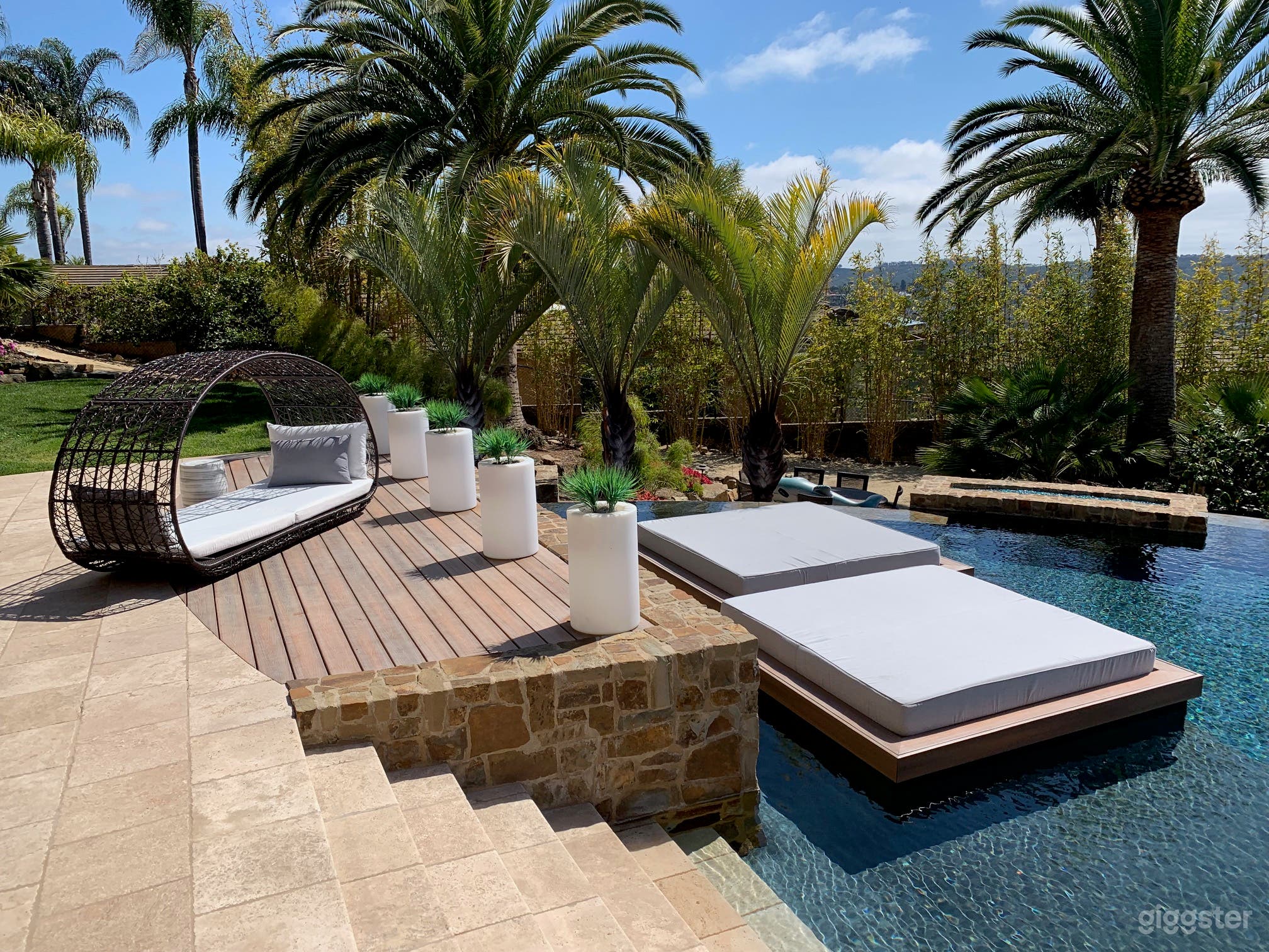 Grand Tuscan Fusion Home With Breathtaking Views Photo 1