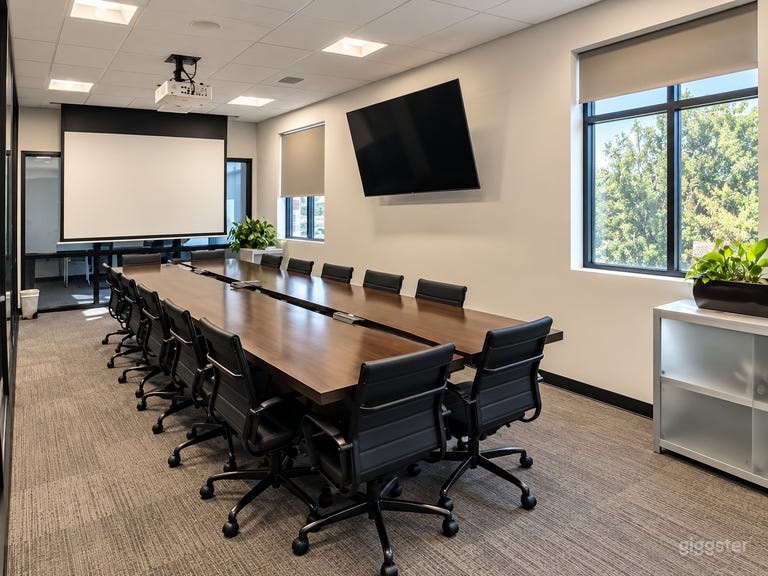  The Study Boardroom @ Perimeter83 