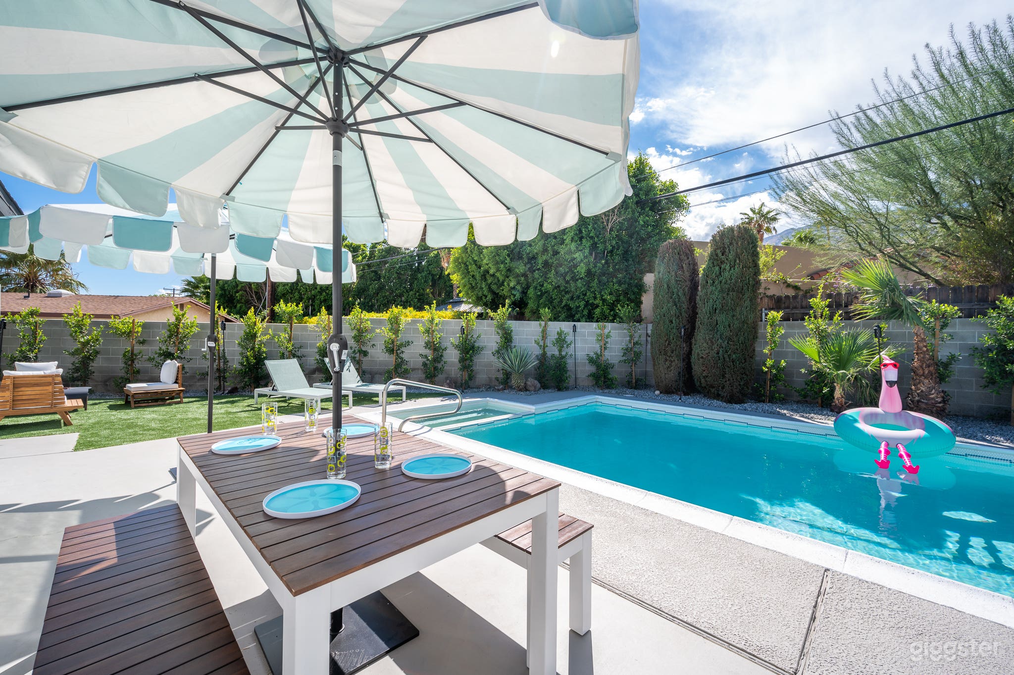 Quintessential Palm Springs with Casita &amp; Pool Photo 1