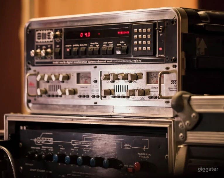 Oakland recording studio Photo 2