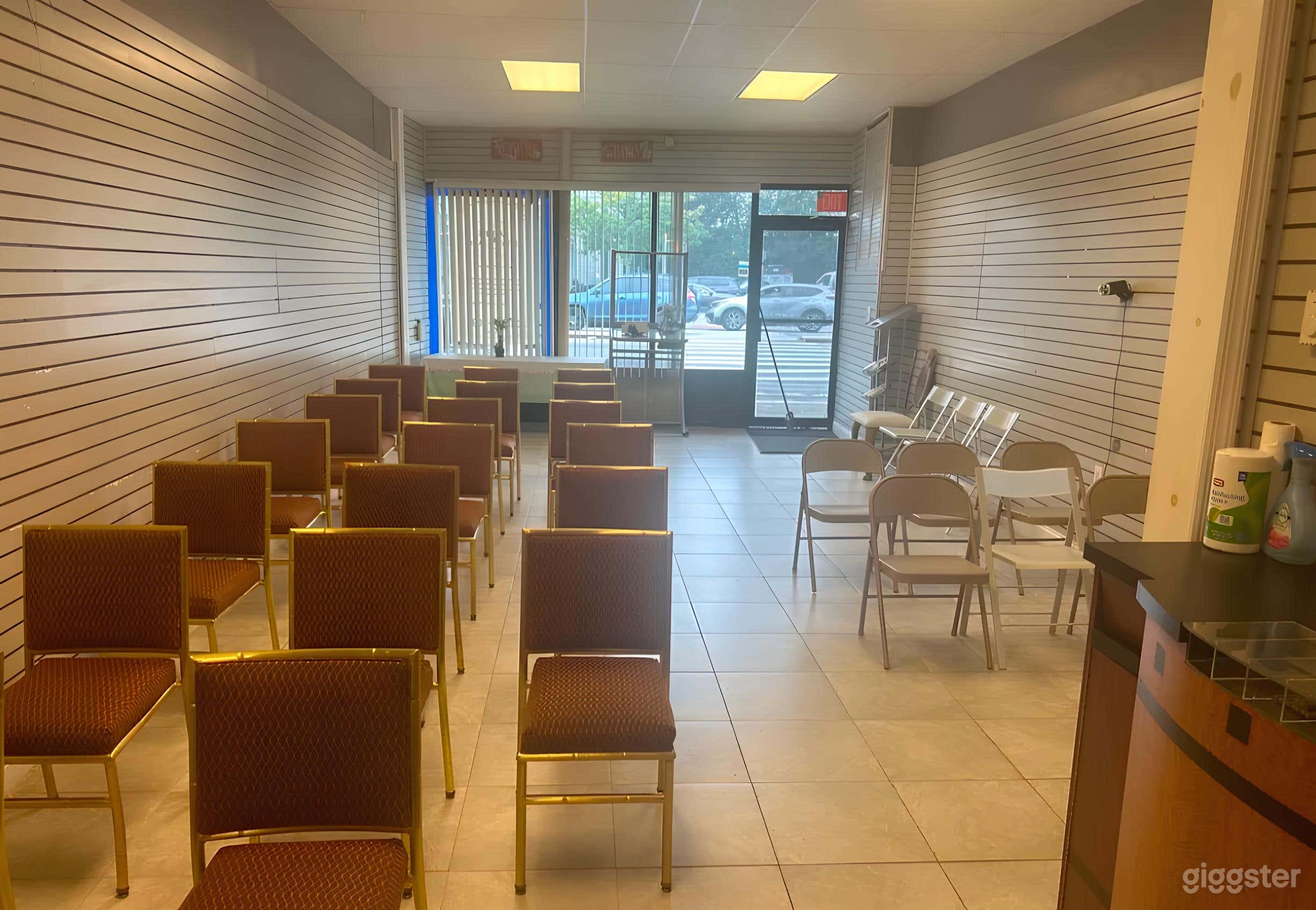 Open Storefront Venue with Stage & Flexible Setup Photo 4