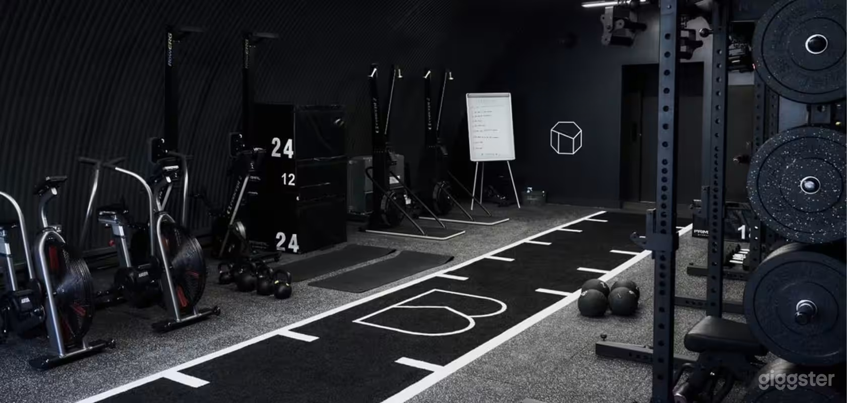 Heart of the Arch Gym Space – Clapham Photo 2