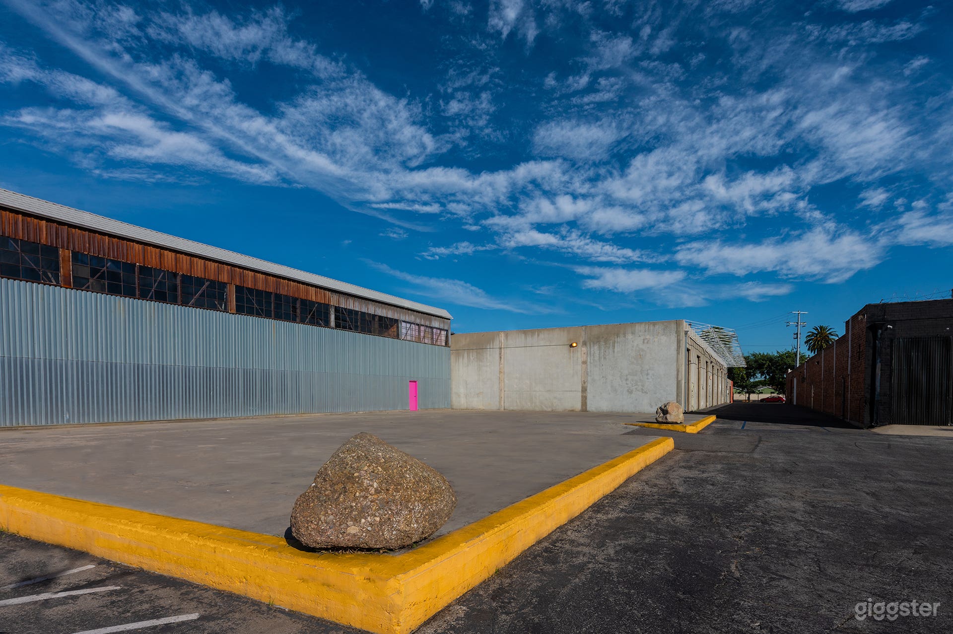 Air Box Stage Photo 2