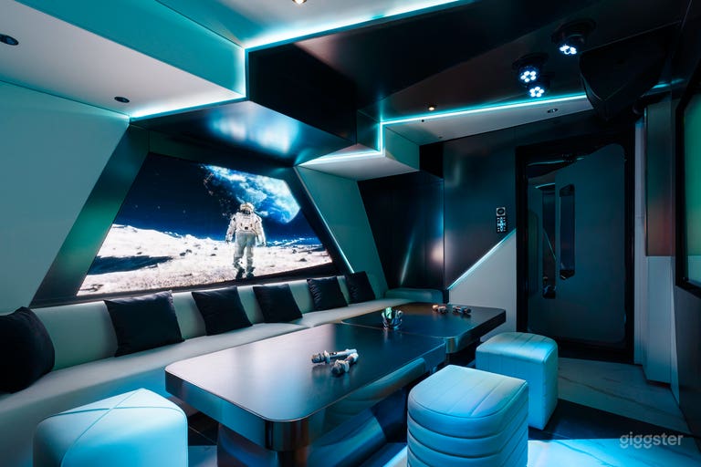  Karaoke – Your Private Party Starts Here 