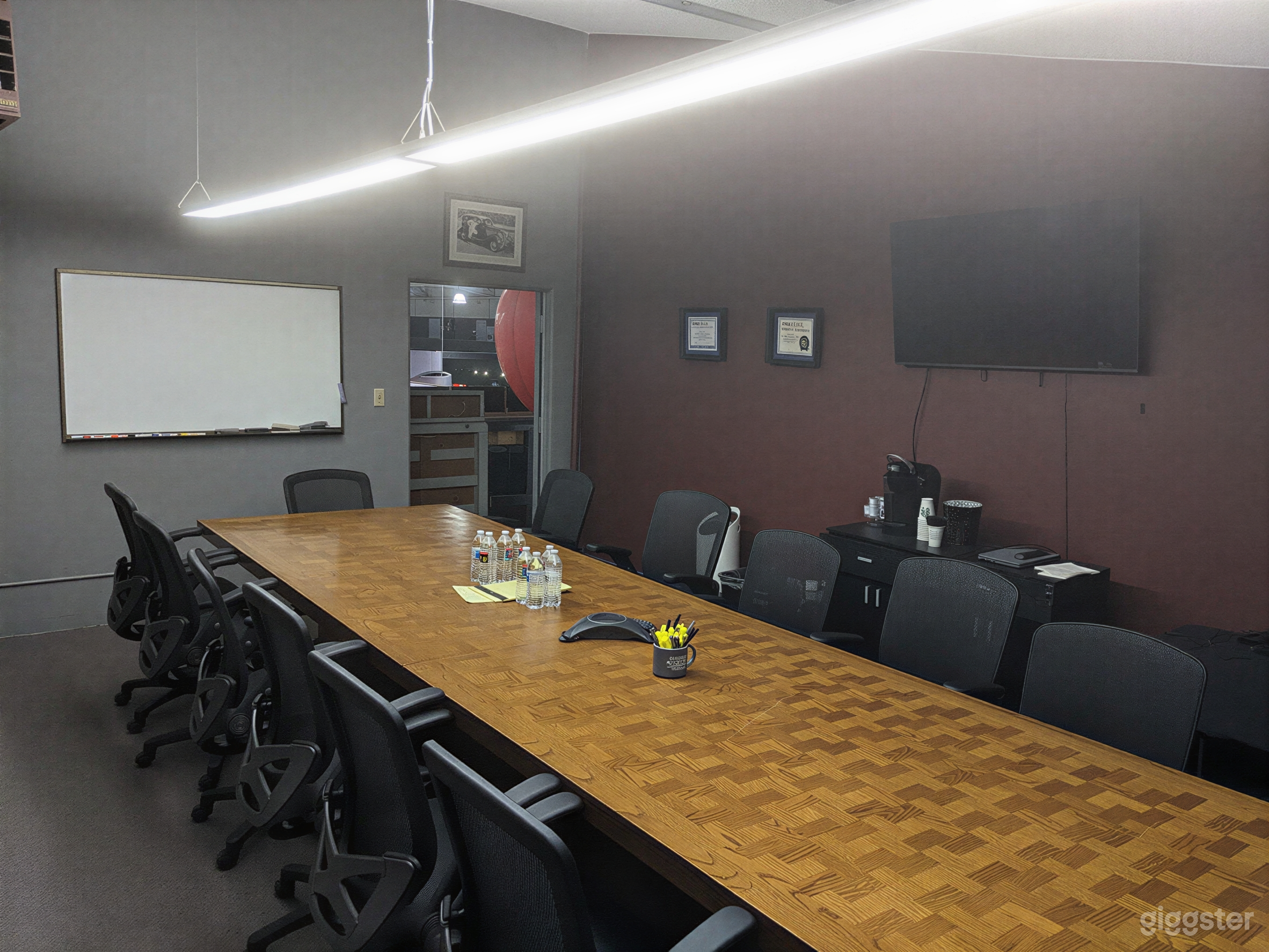 Modern Meeting & Training Rooms Inside a Museum Photo 3