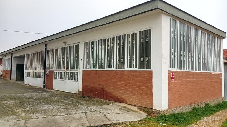  Spazio industriale per eventi e workshop vicino a Torino 