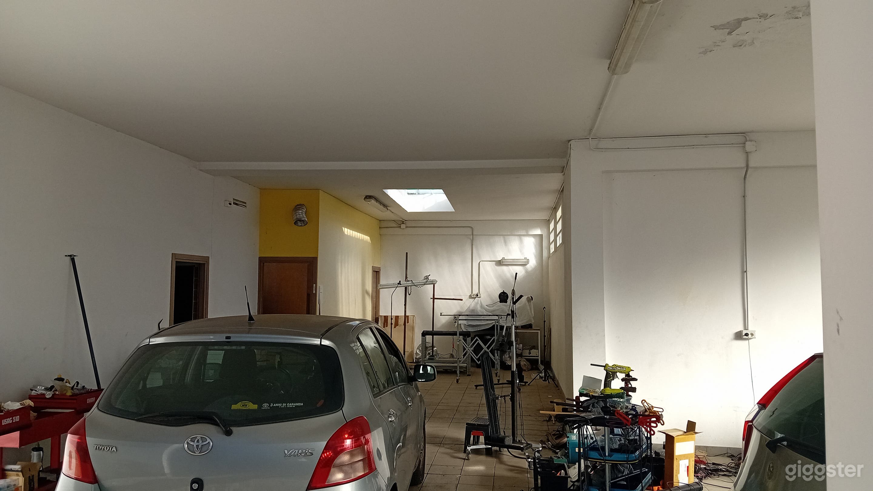 Industrial Event & Workshop Space near Turin Photo 3