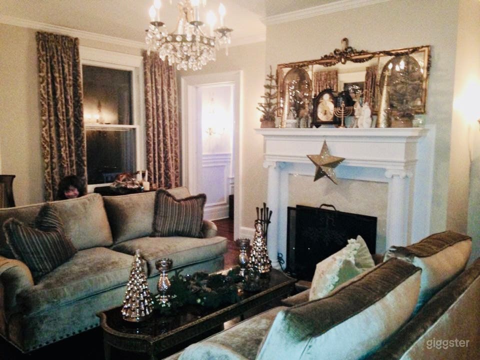 Beautiful Victorian home Photo 2