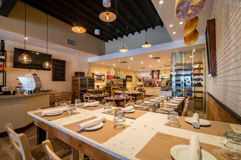  Semi-Private Dining at Artisan Trattoria 