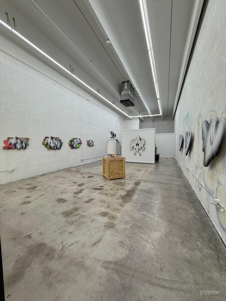  Estudio de Arte / Galería con Piso Industrial en Miami 