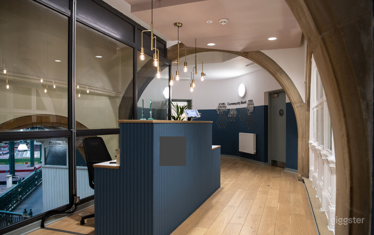  Modern Meeting Room Snug 