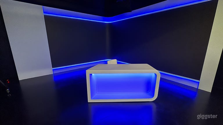  TV - BROADCAST STUDIO - IRON STUDIOS 