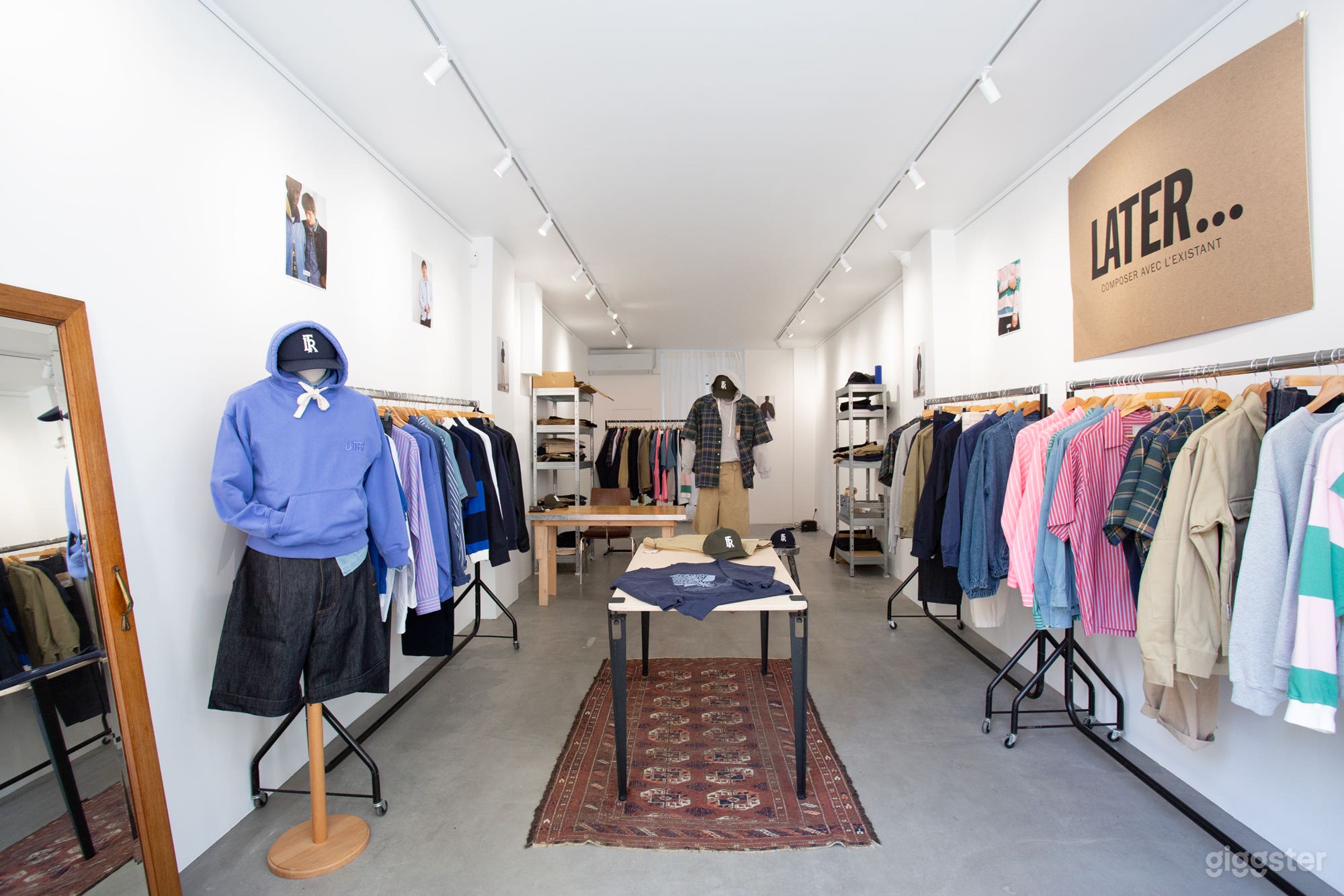 Photo de Galerie minimaliste lumineuse & espace pop-up 2