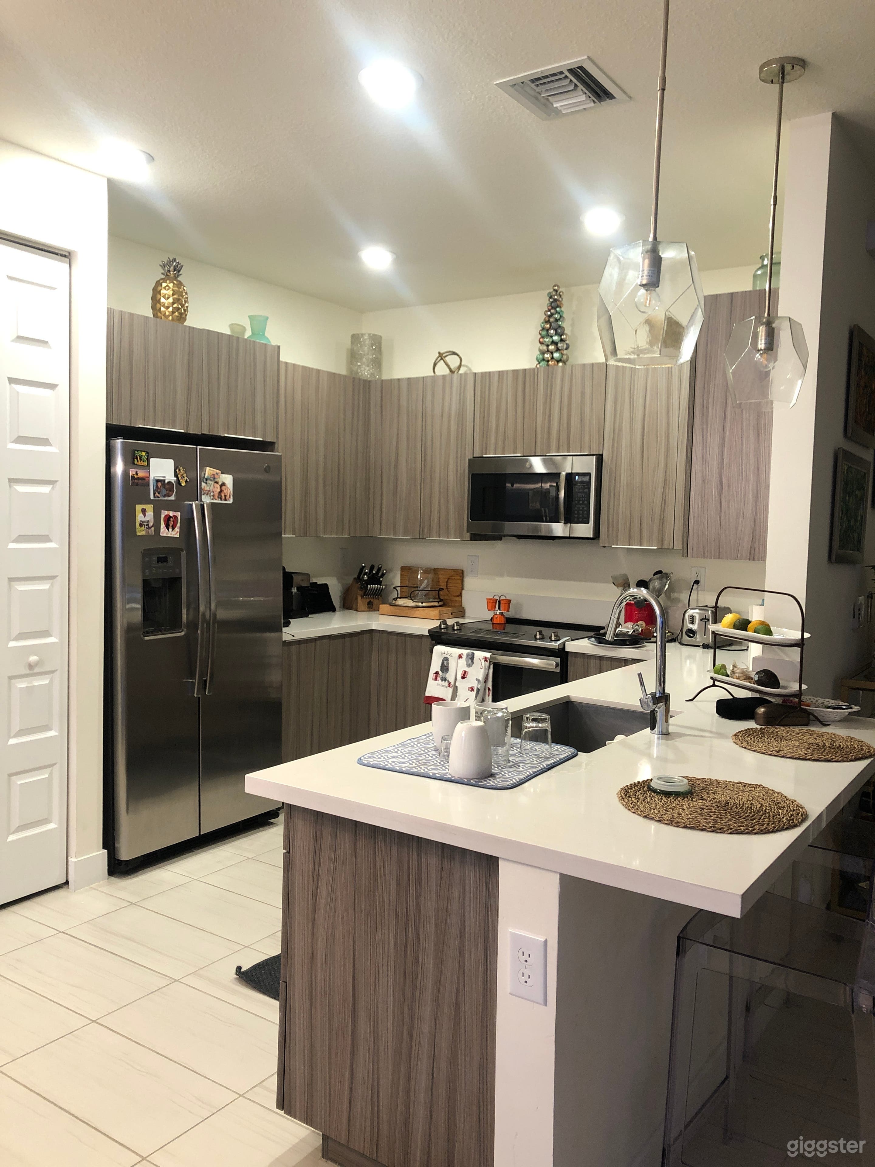 Kitchen my whole house has Alexa thru out.  Turns on and off on command 