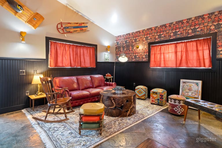  Mountain Retreat with Artistic Event Space & Bar 