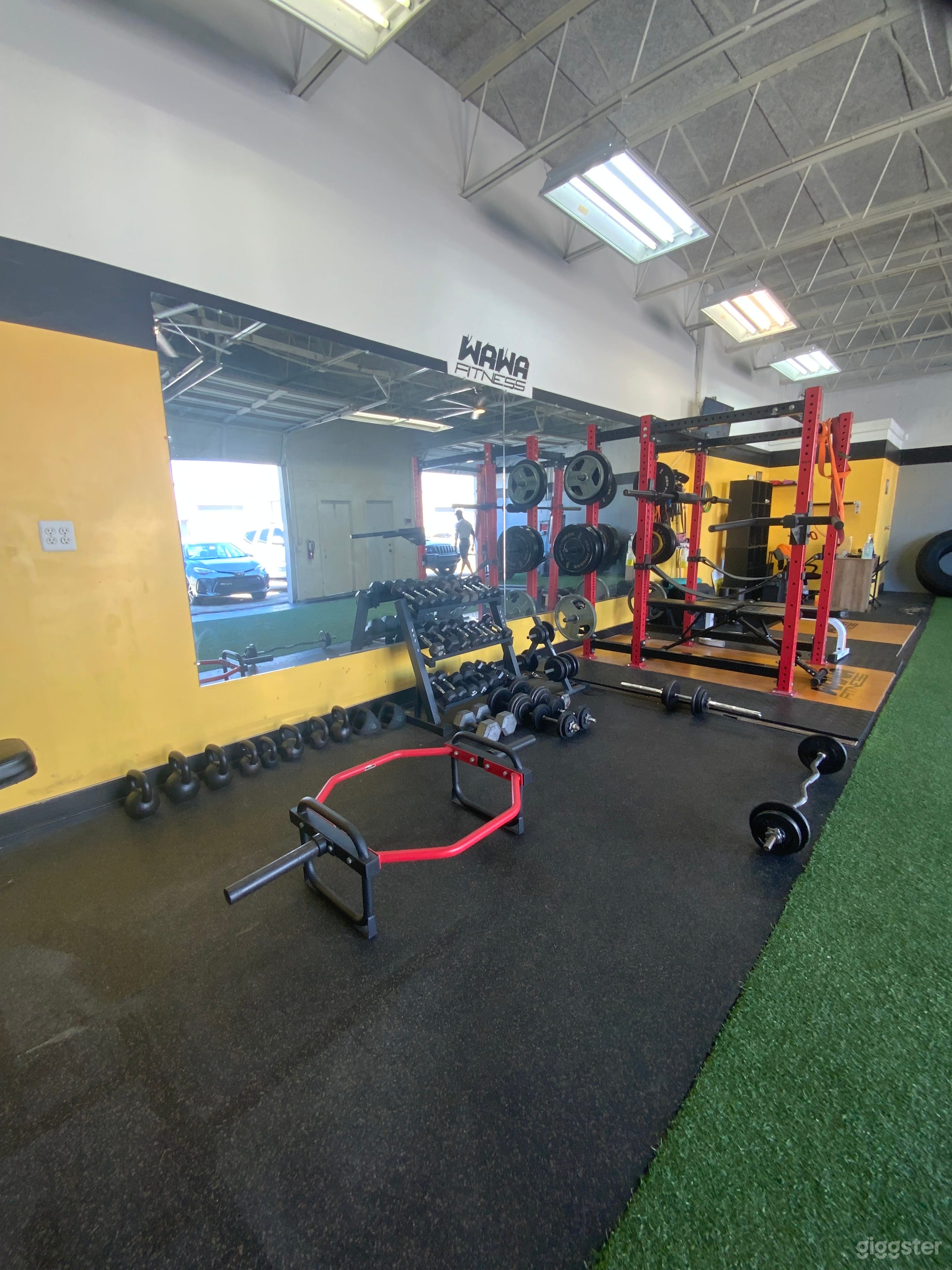 Fitness Studio- Close to Downtown West Palm Beach  Photo 3