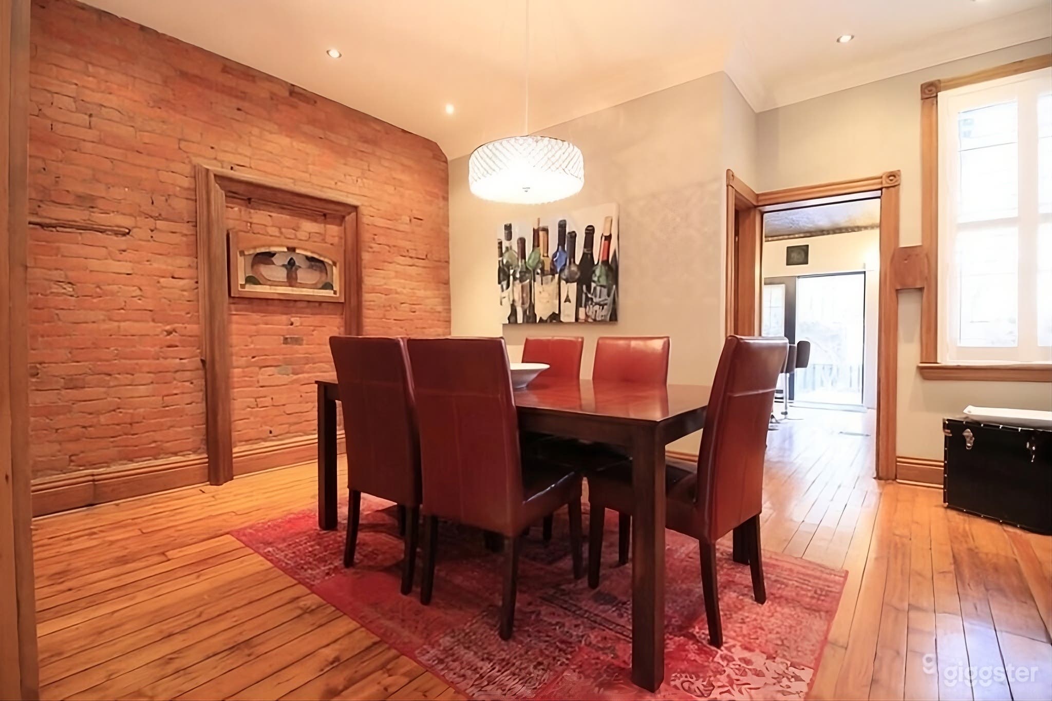 Beautiful Victorian Row House Photo 3