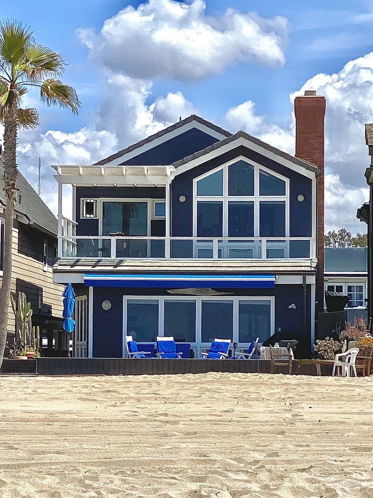  Beachfront exterior 