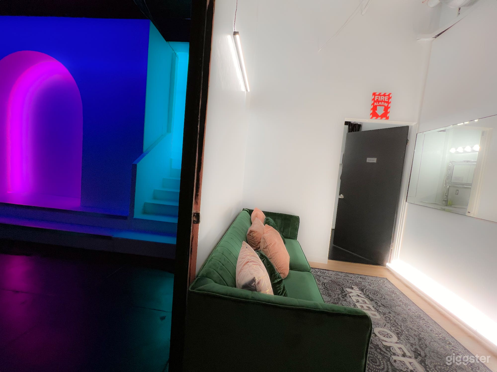 Neon Oasis Mutli Set 300+ Color Changeable  Photo 2