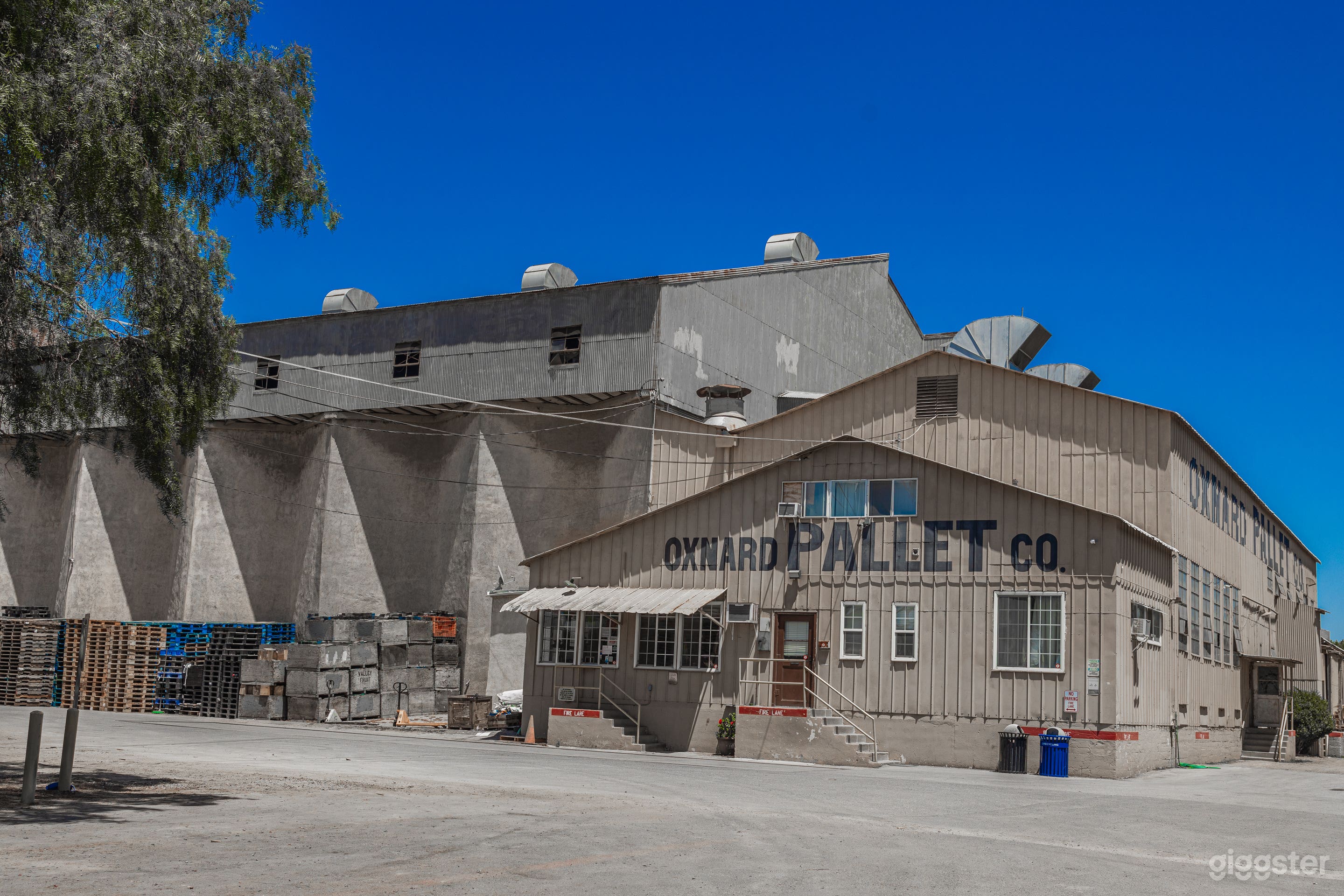 Oxnard Pallet industrial plant Photo 1