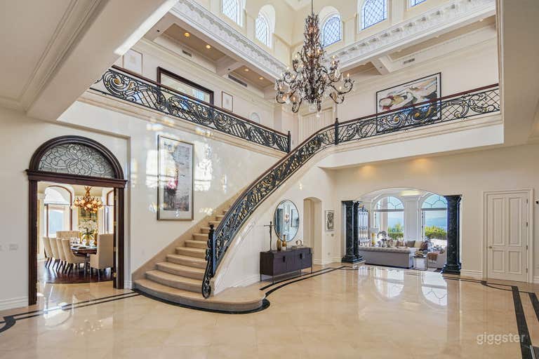  Luxury View Estate - Encino, CA 