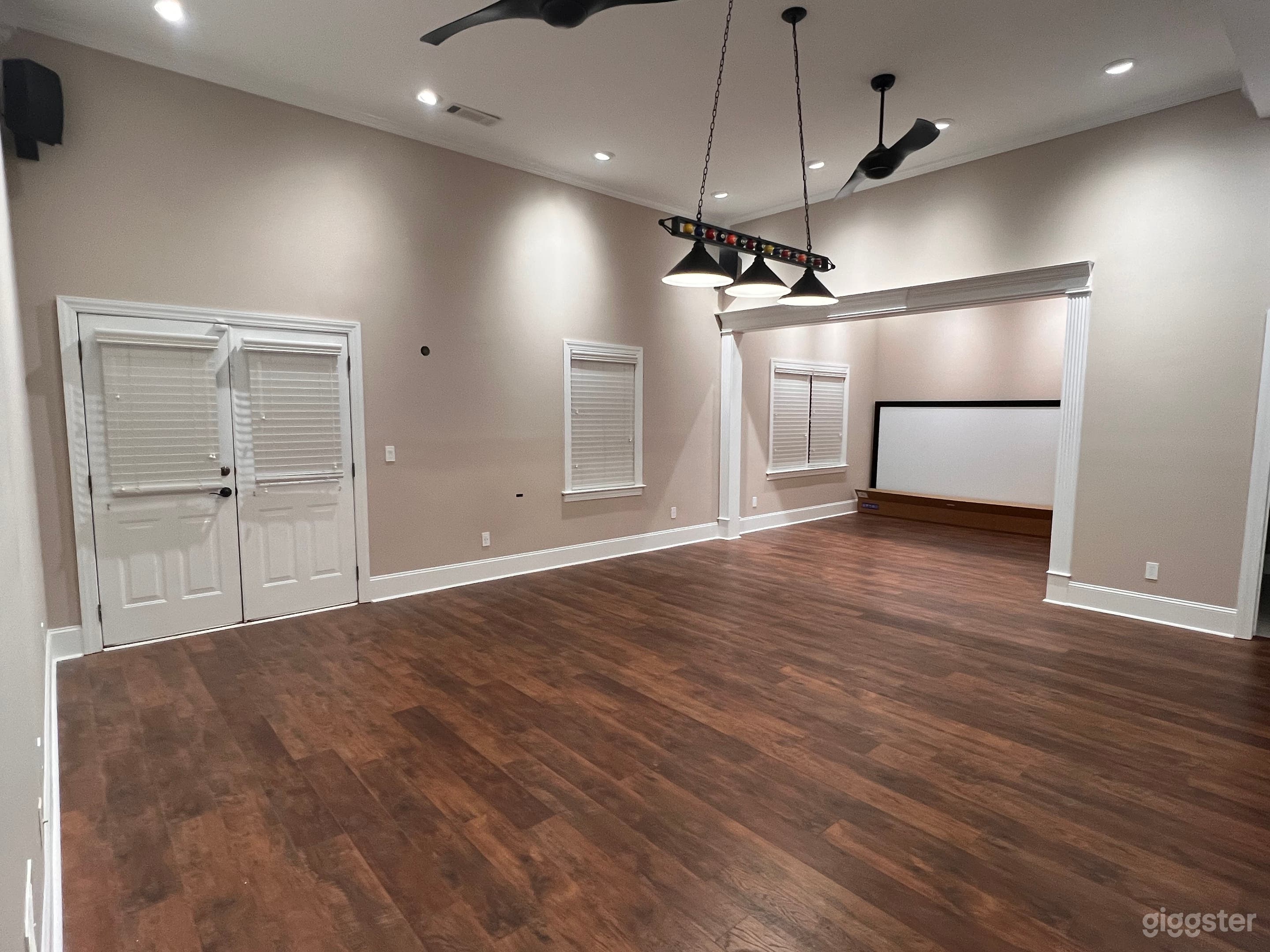 Beautiful Chateau in Canton Photo 3