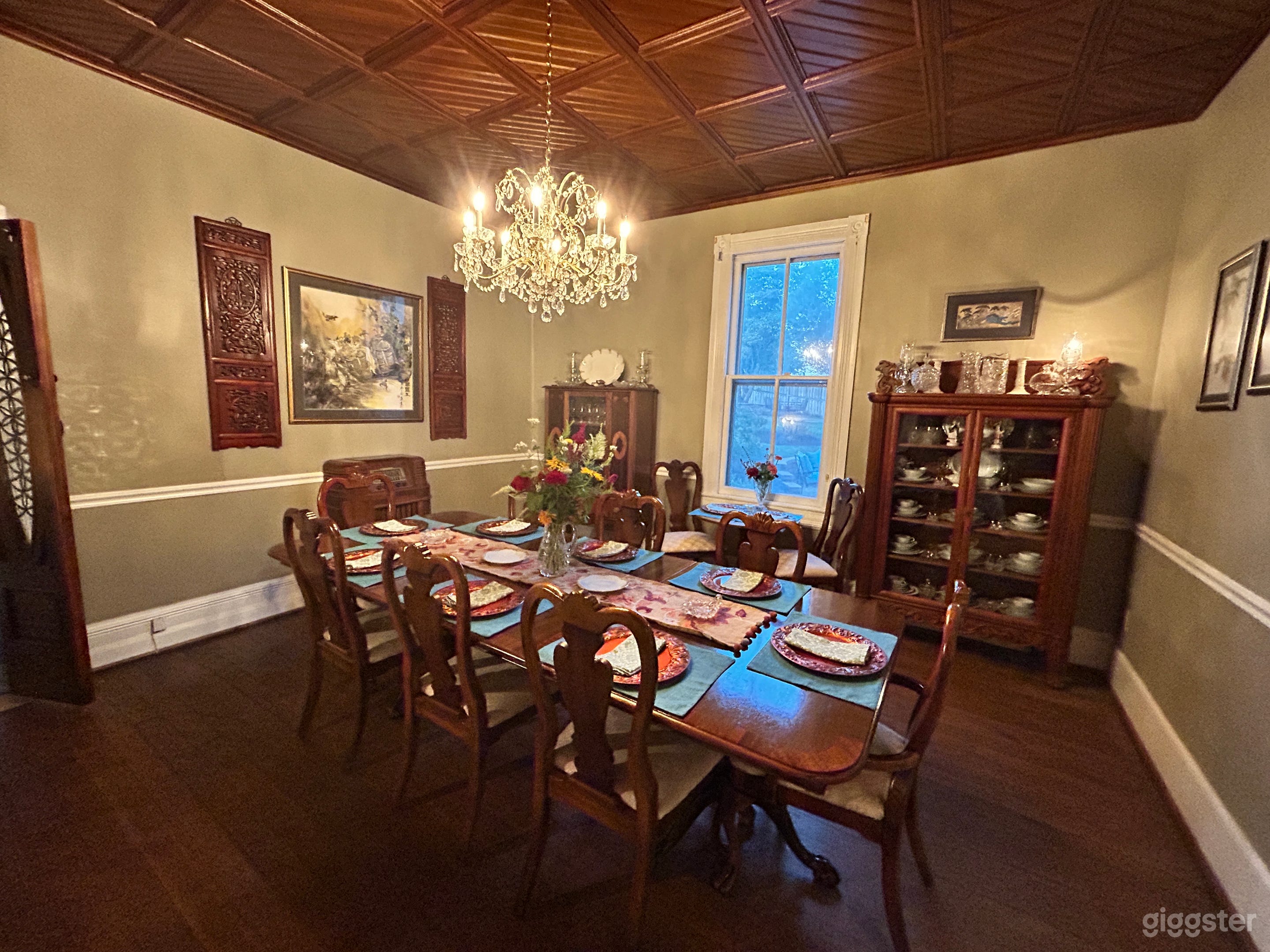 Victorian Farmhouse and Gardens in Blue Ridge Mtns Photo 4