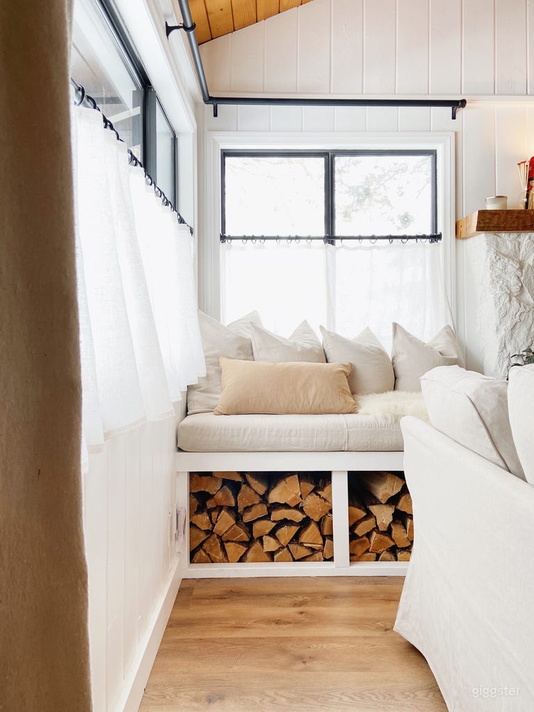  Luxury Cabin in the Woods 