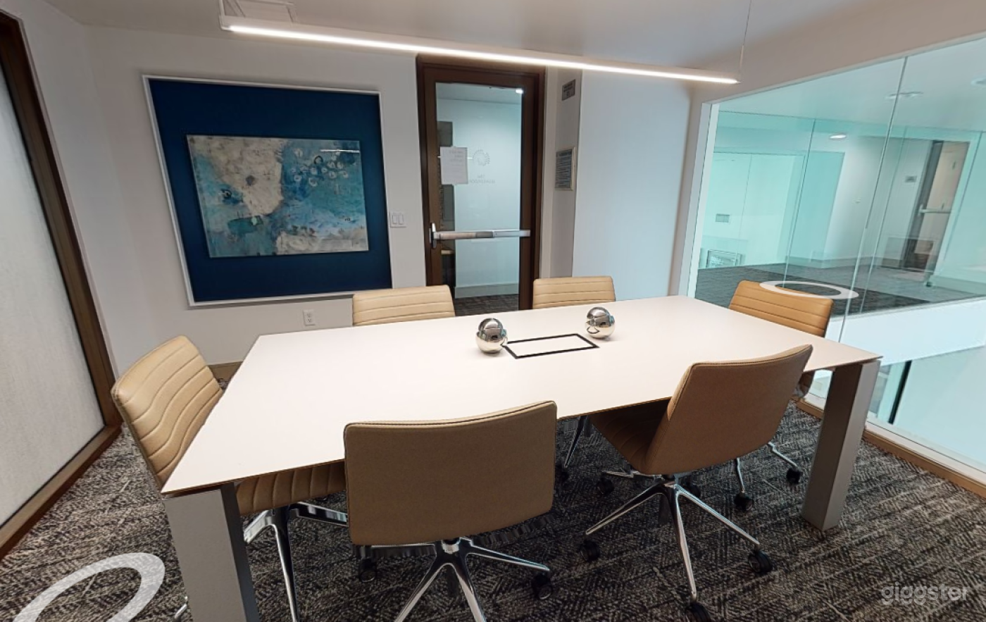 Mod Conference Room in Huntington Beach Photo 4