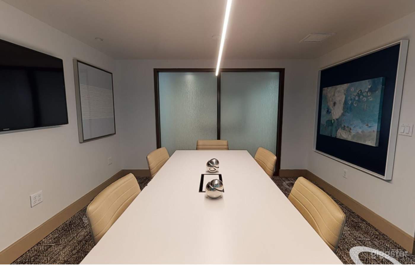 Mod Conference Room in Huntington Beach Photo 3