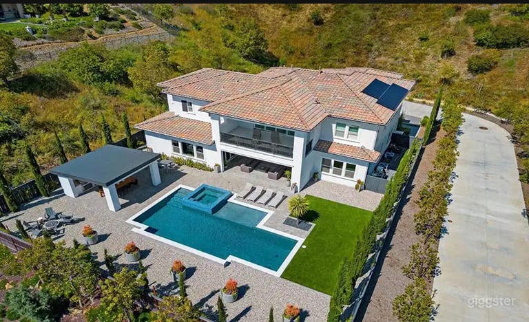  Breathtaking Home w/Remarkable Outdoor Space 