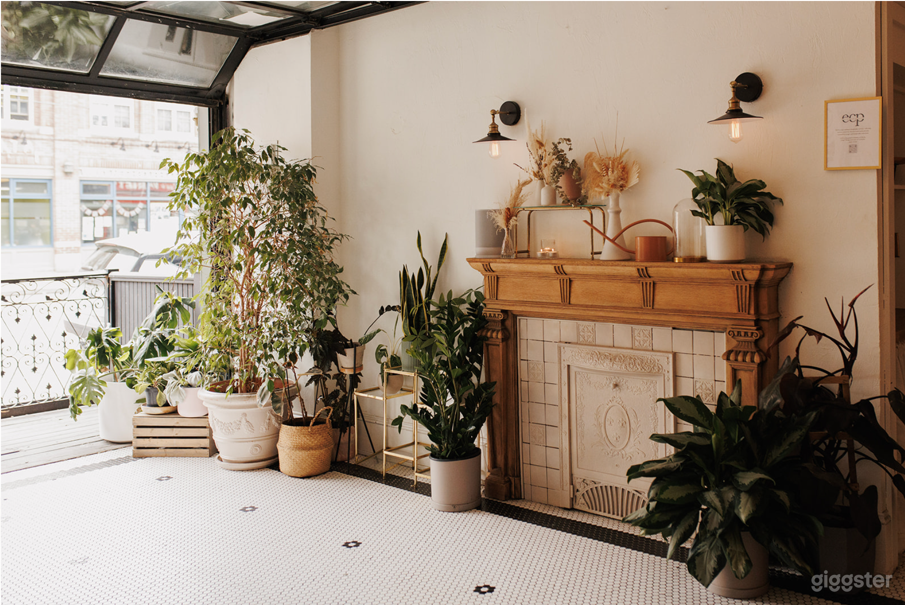 Beautiful Decor and Garage Door Opening