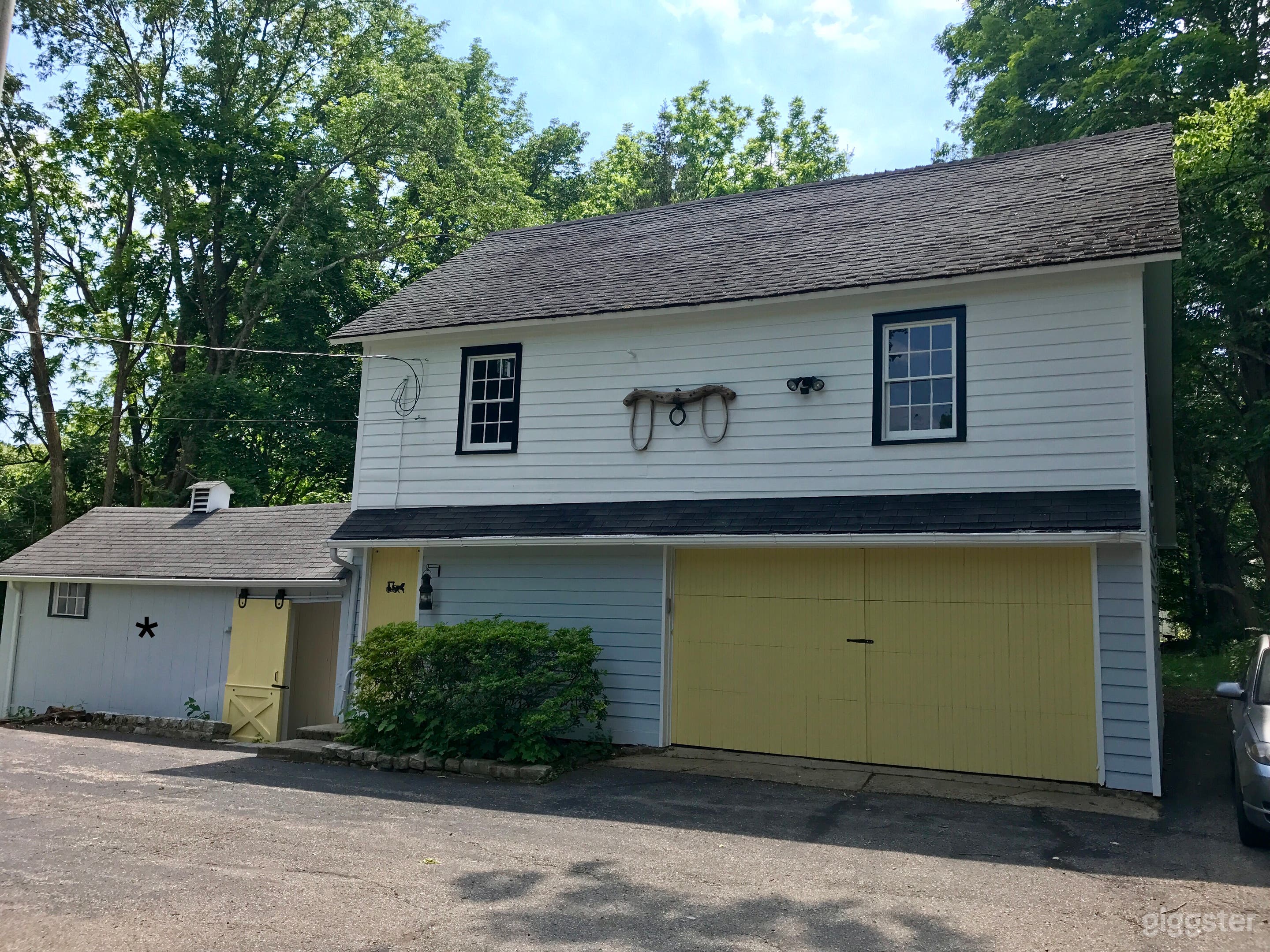 2 Story Victorian Carriage House (1890) Photo 1