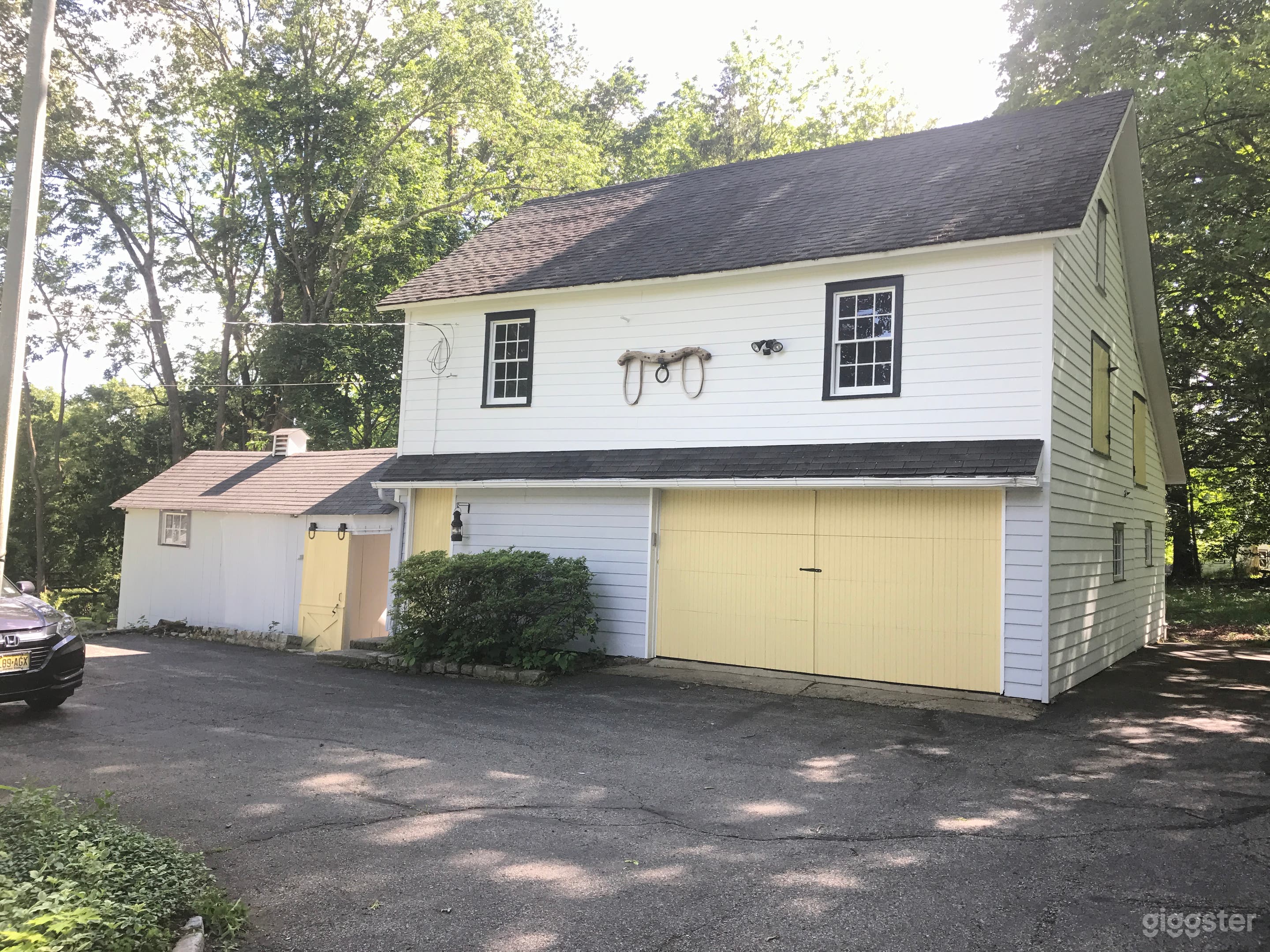 2 Story Victorian Carriage House (1890) Photo 3