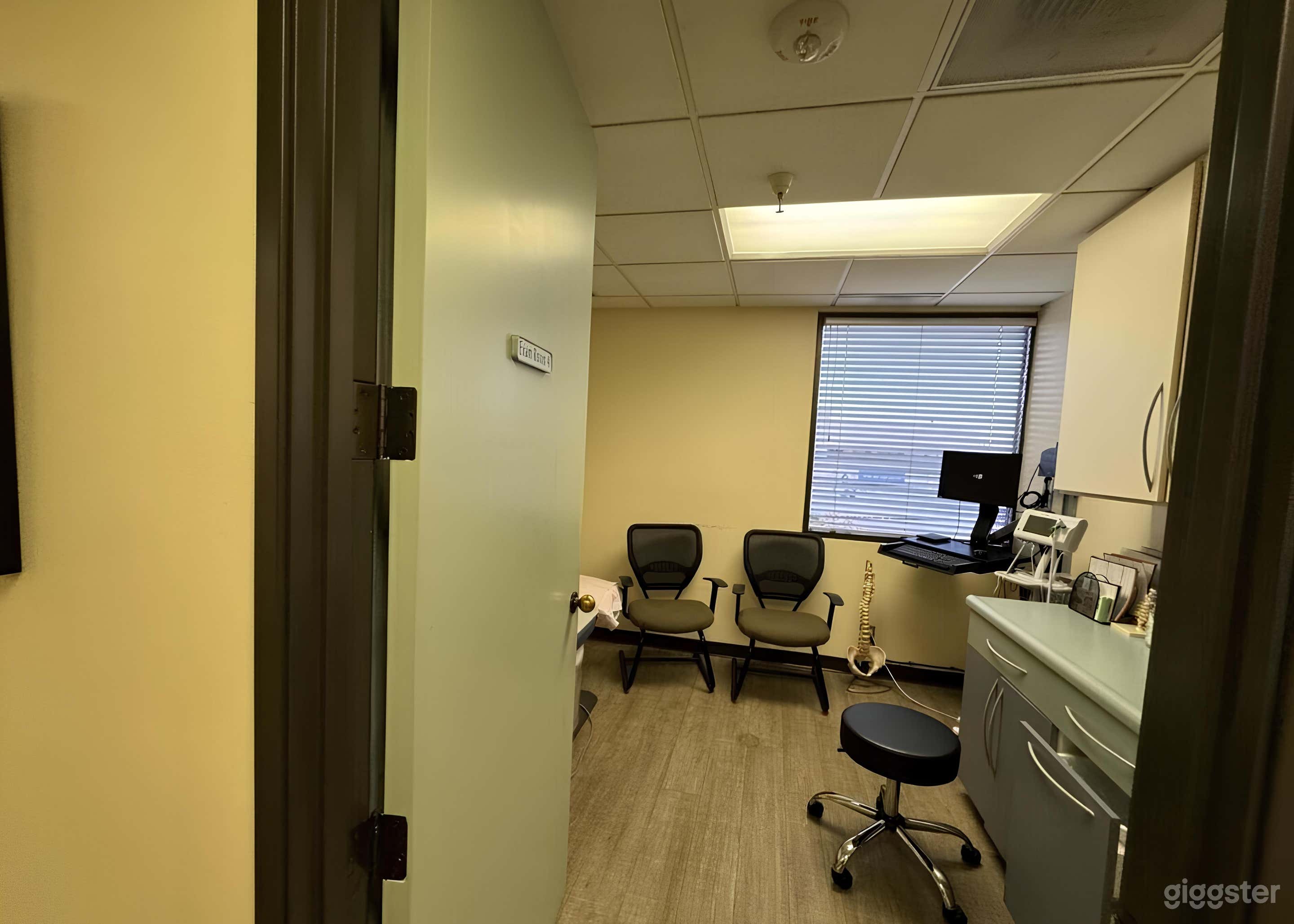 Functioning Hospital Exam Room Photo 1