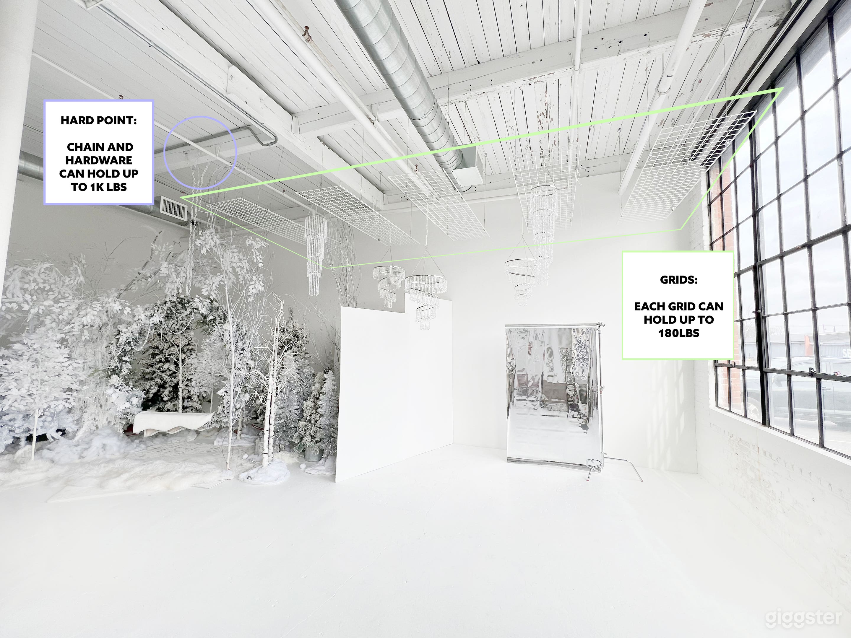 Bright and Spacious Studio. Easy Access Photo 4