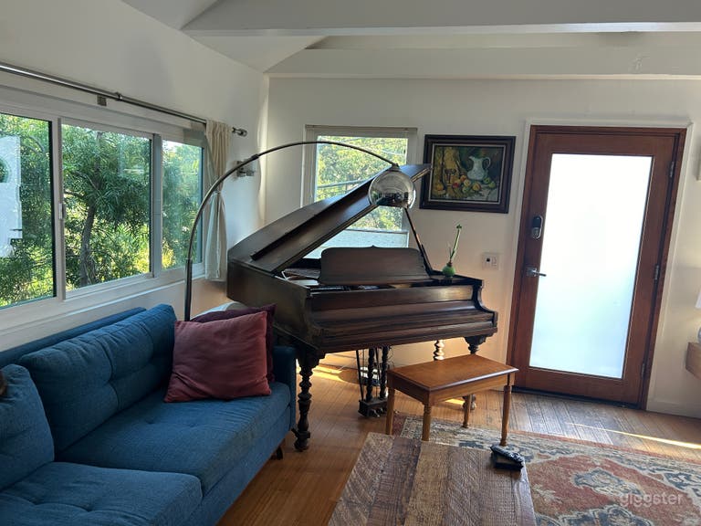  Living room with 1911 Hamilton baby grand piano. Tuned and sounds amazing. 