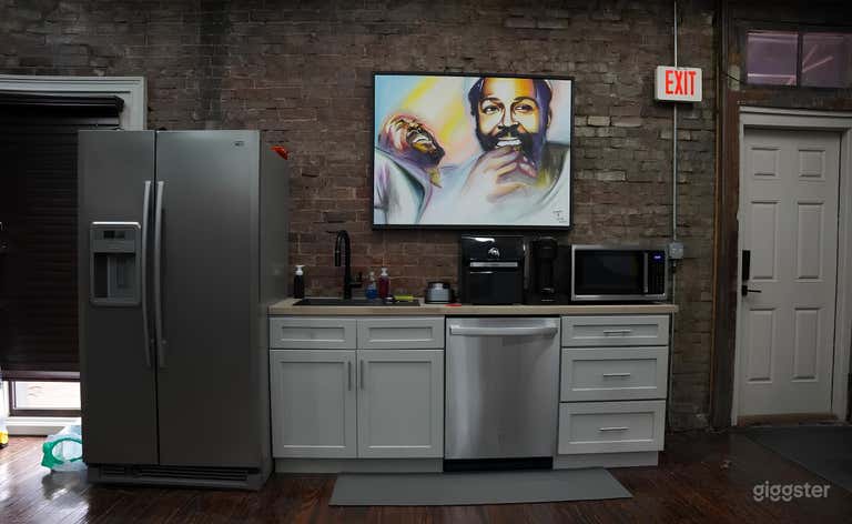  Uptown Loft Event Space with Rooftop  