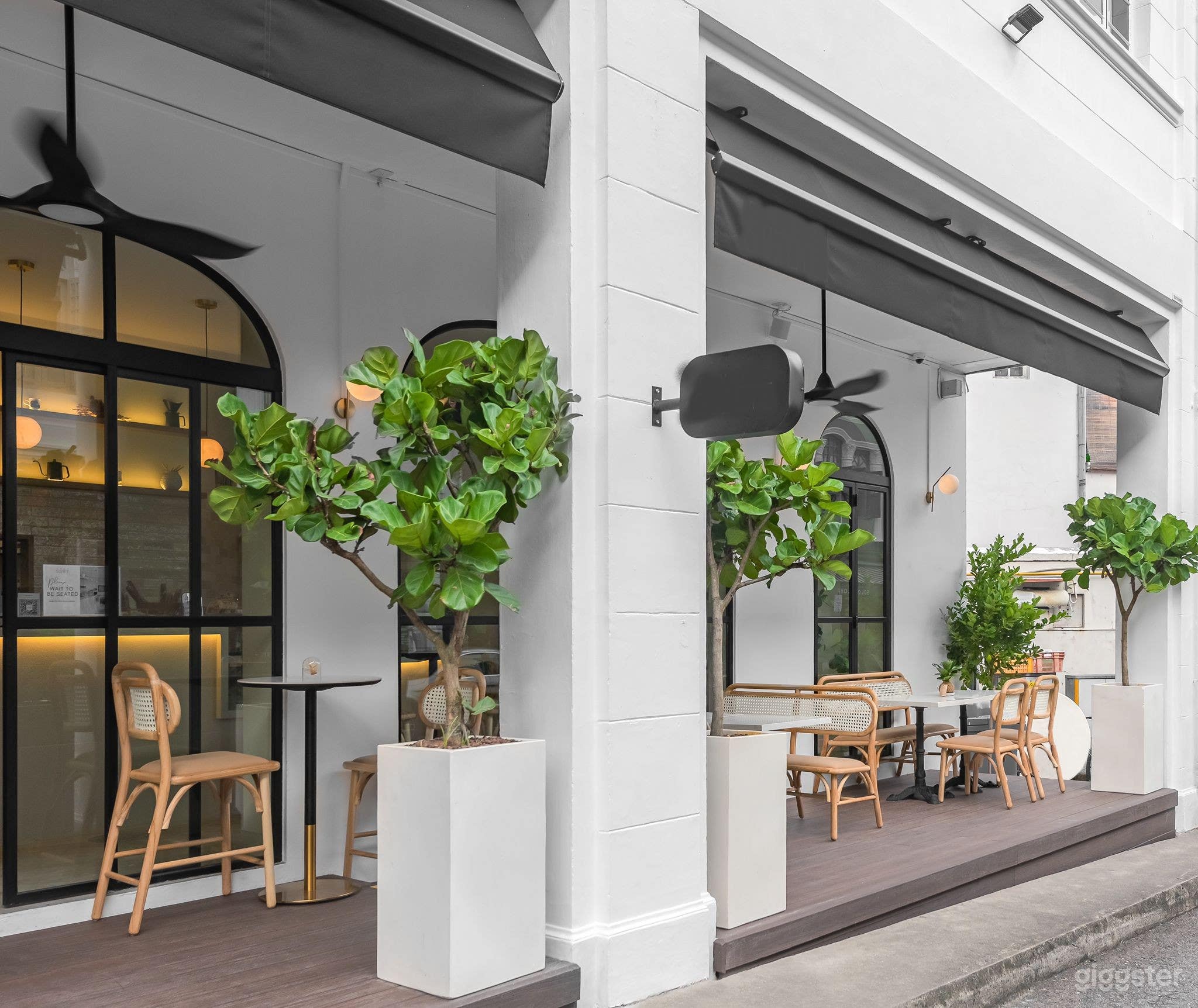  RESTAURANT BOOK OUT  LEVEL 1, 2 &amp; PRIVATE ROOM Photo 1