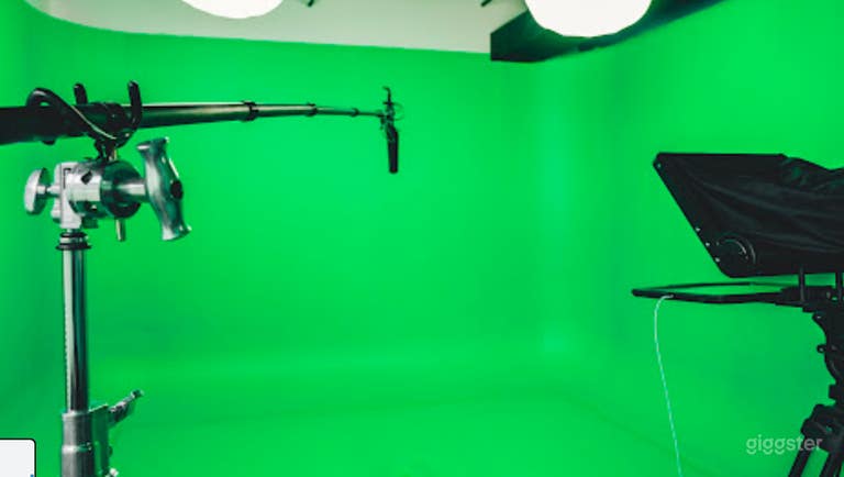  Studio 1 With 2-Sided Cyc Wall At 15’x15 