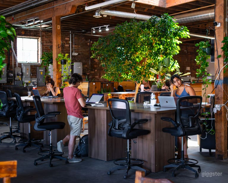  With our malleable co-working space, transform your next event into a memorable experience! From corporate conferences to creative workshops, we&#x27;ve got you covered.  