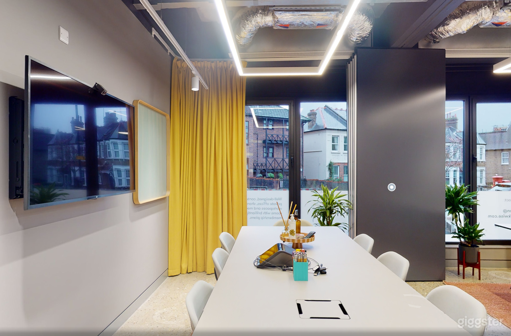 Wood Green 0M1 Photo 4